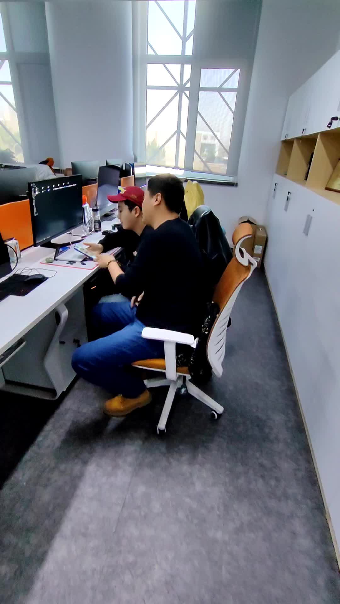体彩“鉴”说员｜任何网络赌博买球都是违法的！世界杯官方购彩全攻略来了